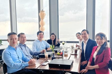 Môi Giới BĐS Thích Ứng